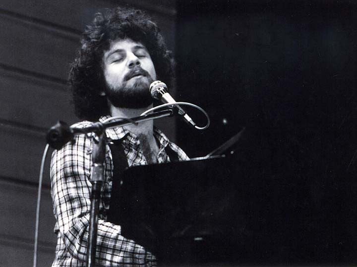 Keith performing at Jesus People USA - 1977.